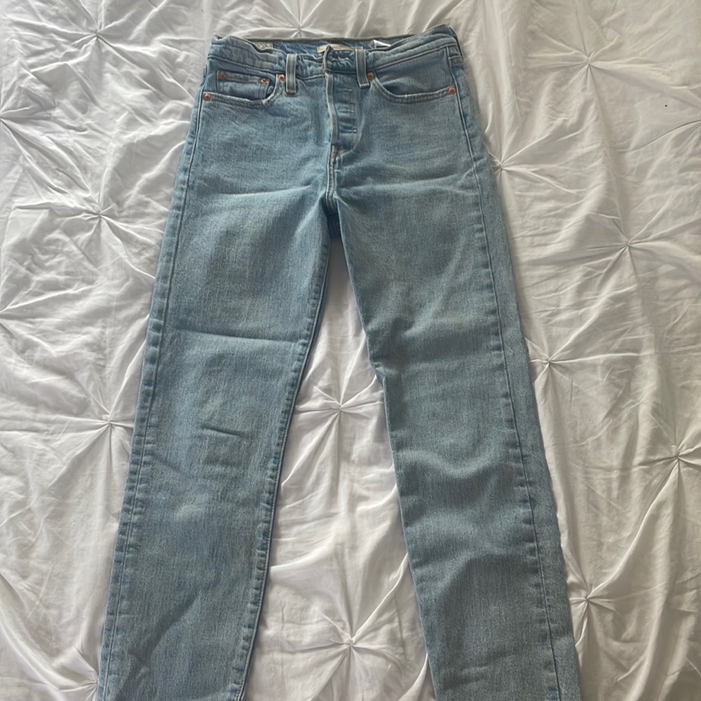 Levis Jeans